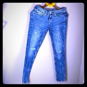 Levi’s low rise stretch jeggings  size 7